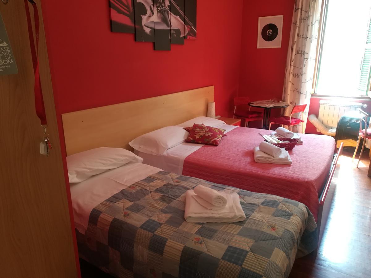 Music Guesthouse Rome Bagian luar foto