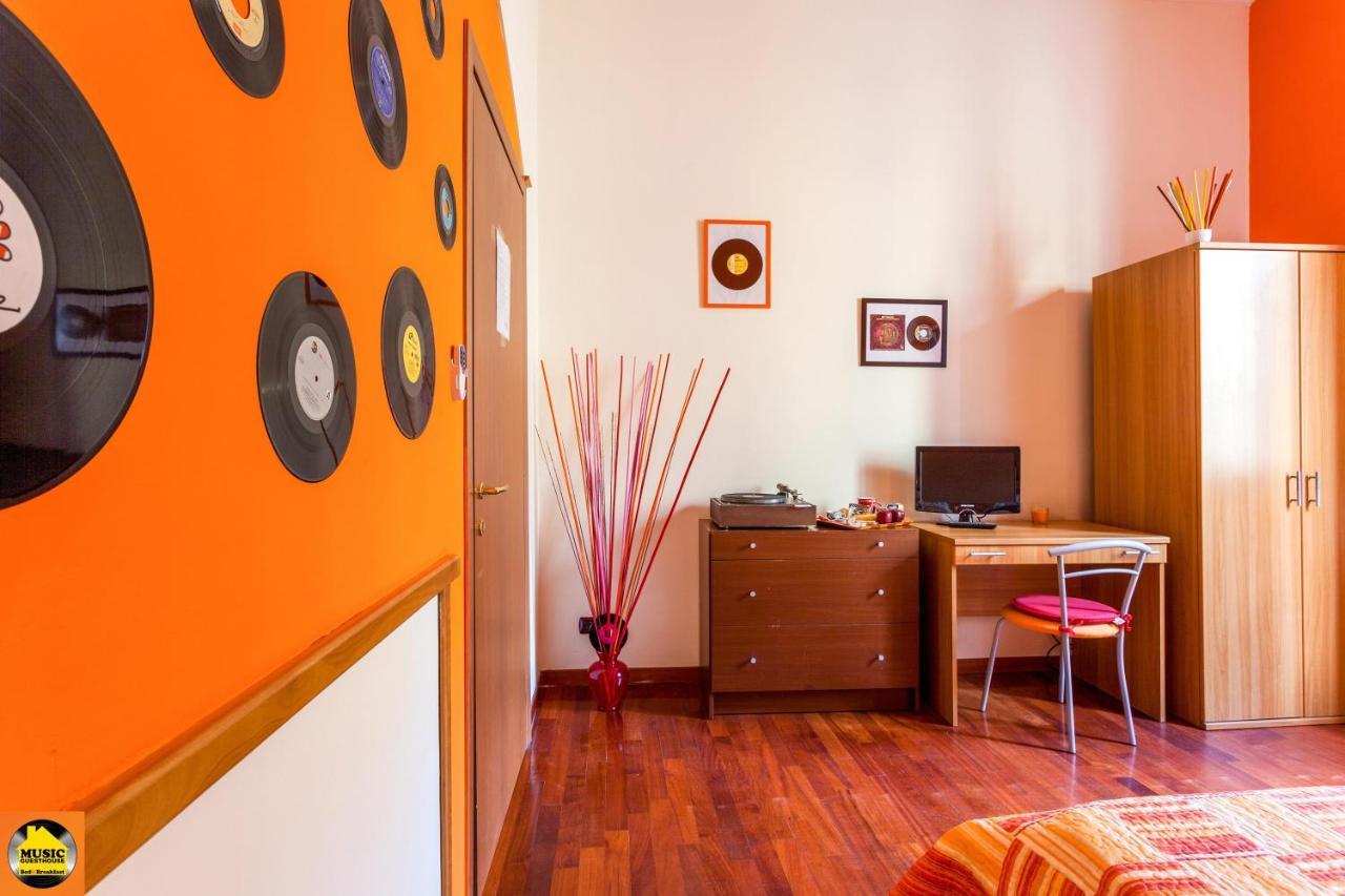 Music Guesthouse Rome Bagian luar foto