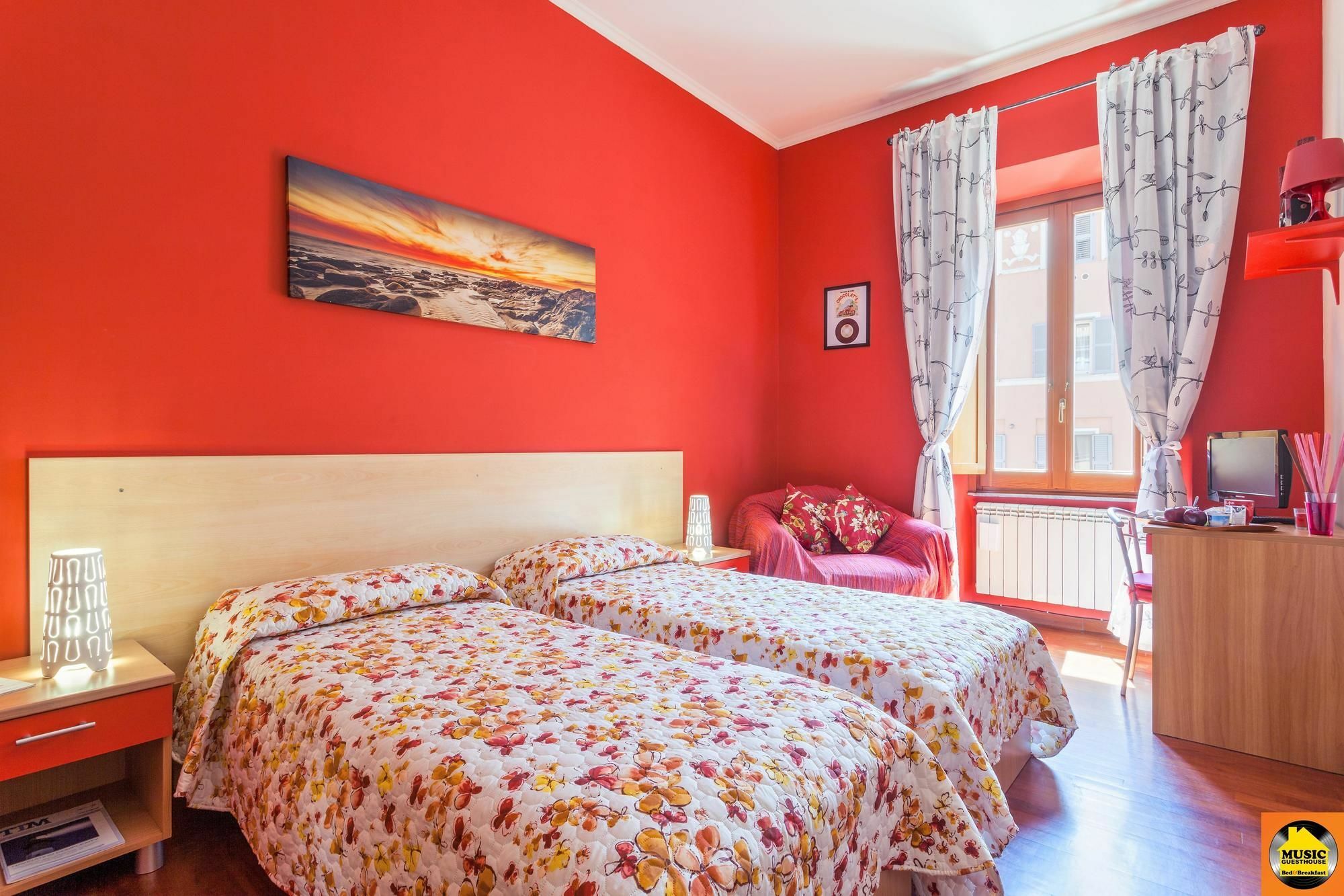 Music Guesthouse Rome Bagian luar foto