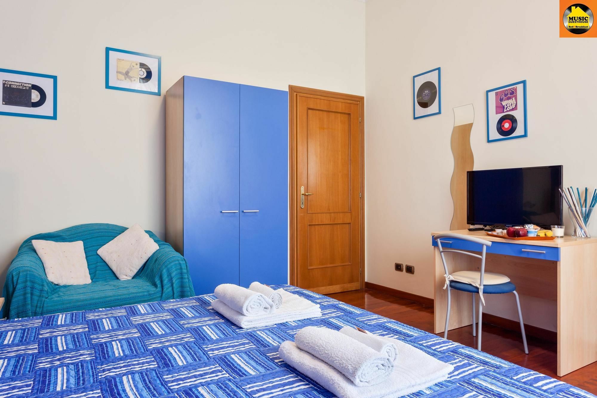 Music Guesthouse Rome Bagian luar foto