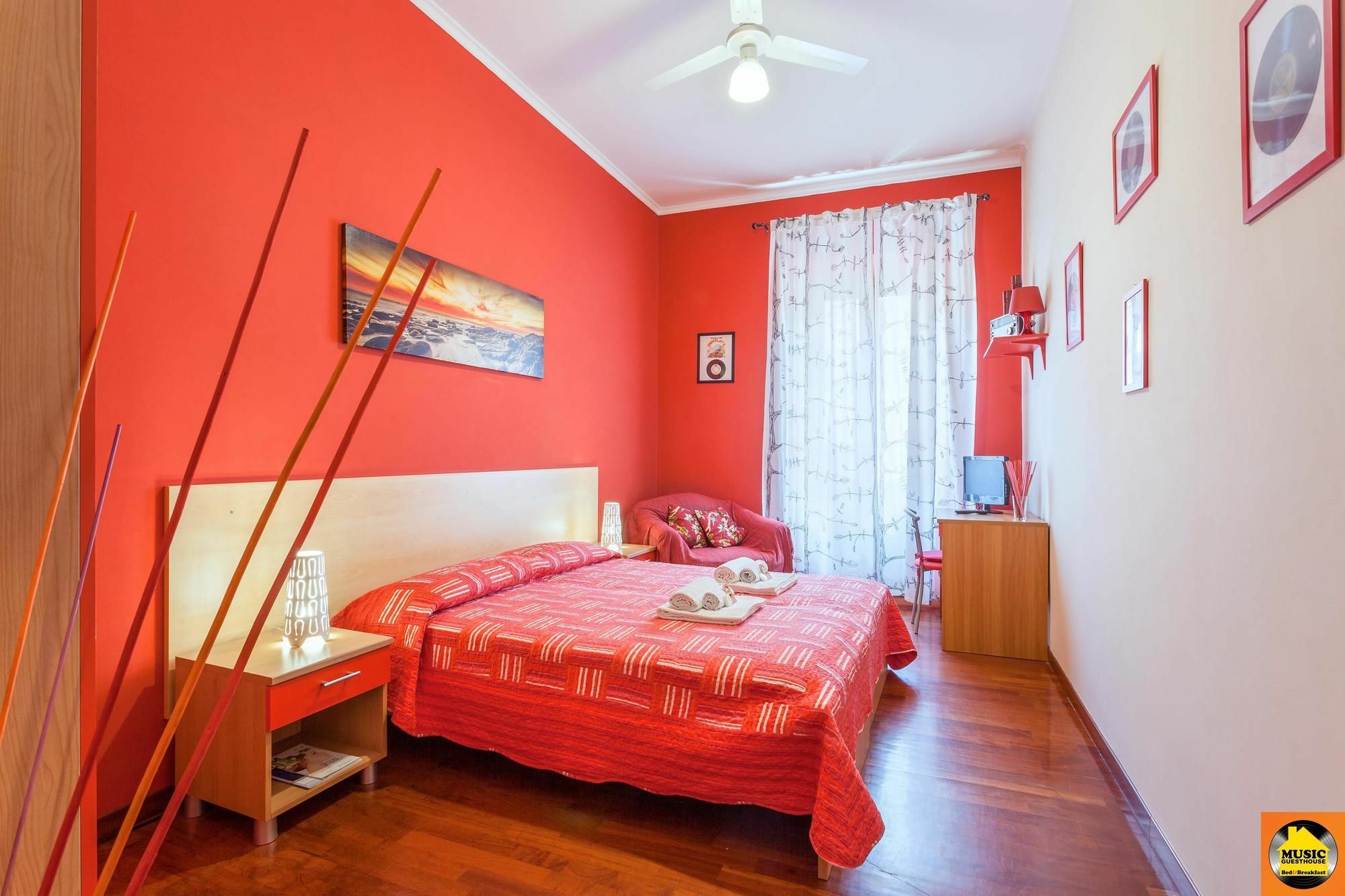 Music Guesthouse Rome Bagian luar foto