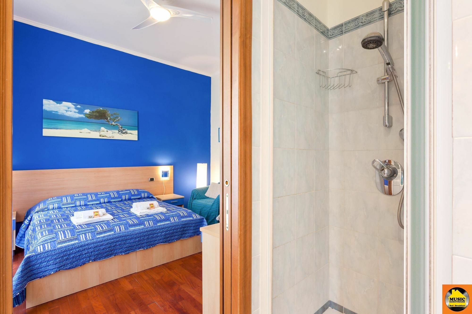 Music Guesthouse Rome Bagian luar foto