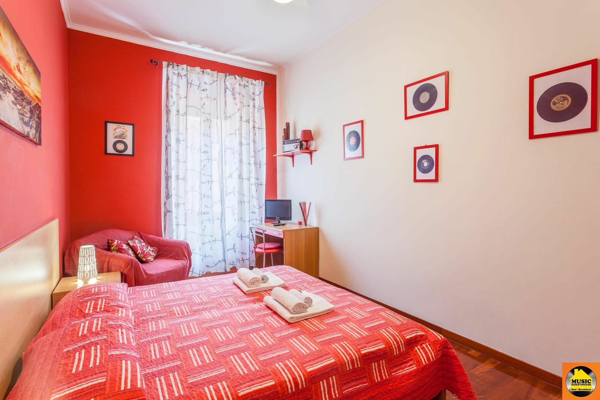 Music Guesthouse Rome Bagian luar foto
