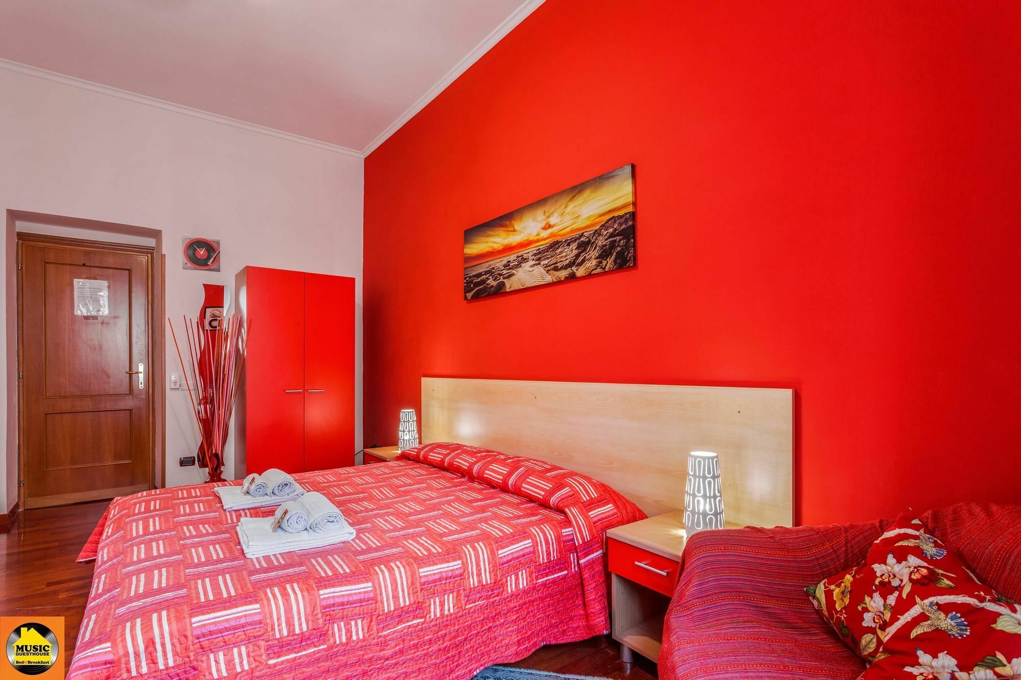 Music Guesthouse Rome Bagian luar foto