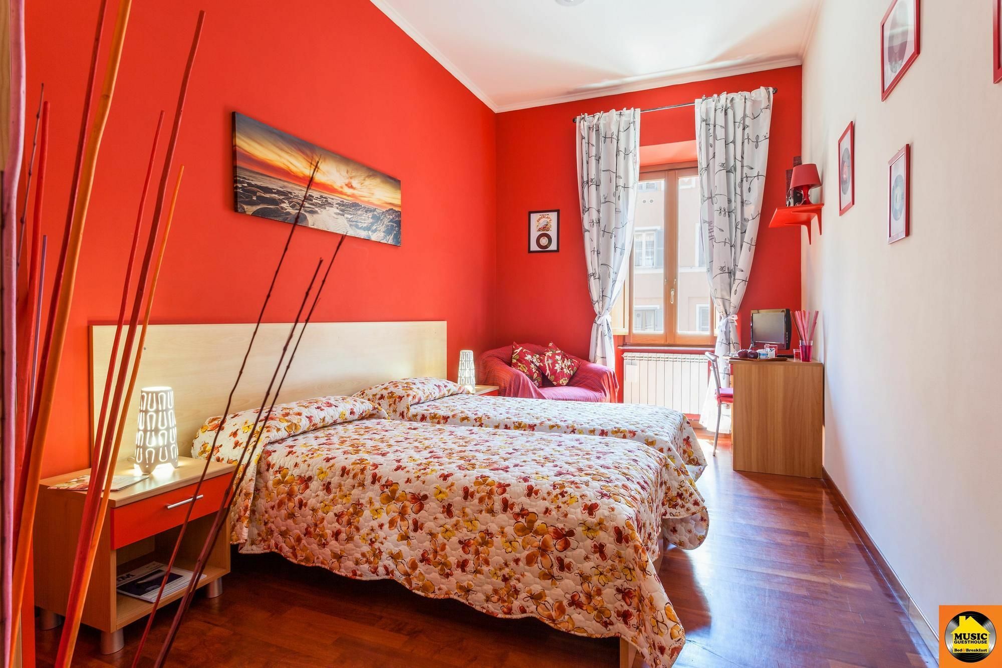 Music Guesthouse Rome Bagian luar foto